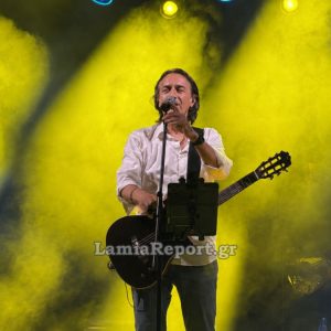 «Πλημμύρισε» κόσμο η Μαρίνα των Καμένων Βούρλων για την επετειακή συναυλία του Γιάννη Κότσιρα (ΒΙΝΤΕΟ-ΦΩΤΟ)