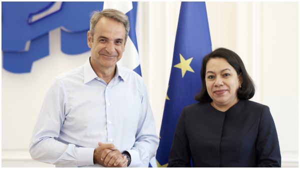 Συνάντηση του Κυριάκου Μητσοτάκη με την υποψήφια για τη θέση του Γενικού Γραμματέα του ΟΗΕ Κάρολιν Ροντρίγκες
