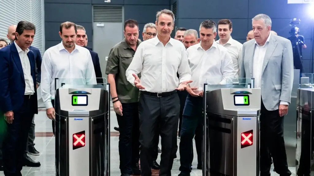 Το μετρό Θεσσαλονίκης πάει Καλαμαριά: Πέντε νέοι σταθμοί εγκαινιάζονται παρουσία Μητσοτάκη – Από τις 15:00 τα νέα δρομολόγια, δείτε εικόνες