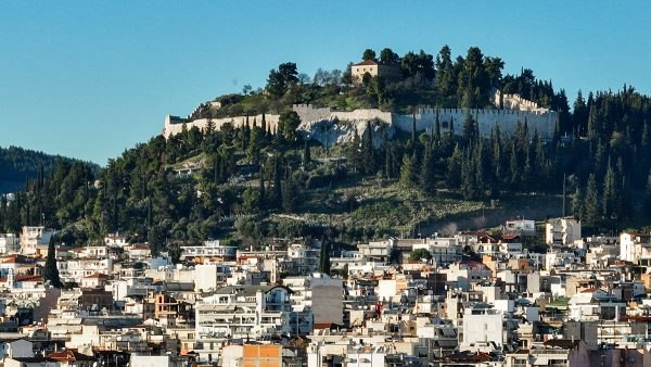 Μετατίθεται η υποχρεωτική πληρωμή ενοικίων μέσω τράπεζας για την 1.7.2027 – Η απόφαση της ΑΑΔΕ