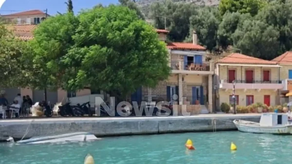 Λευκάδα: «Το σκάφος έμπαινε με μεγάλη ταχύτητα στο λιμάνι, του κόπηκε η ντίζα», λέει μάρτυρας για το ιστιοφόρο που «καρφώθηκε» σε σκάφη