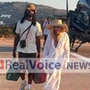 Μαντόνα: Μετά τα Μετέωρα επισκέφθηκε το Σπήλαιο της Αποκάλυψης στην Πάτμο