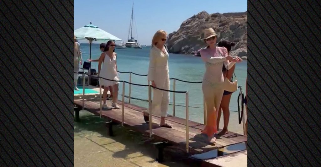 Κέιτι Πέρι και Νικόλ Κίντμαν για διακοπές στη Μύκονο