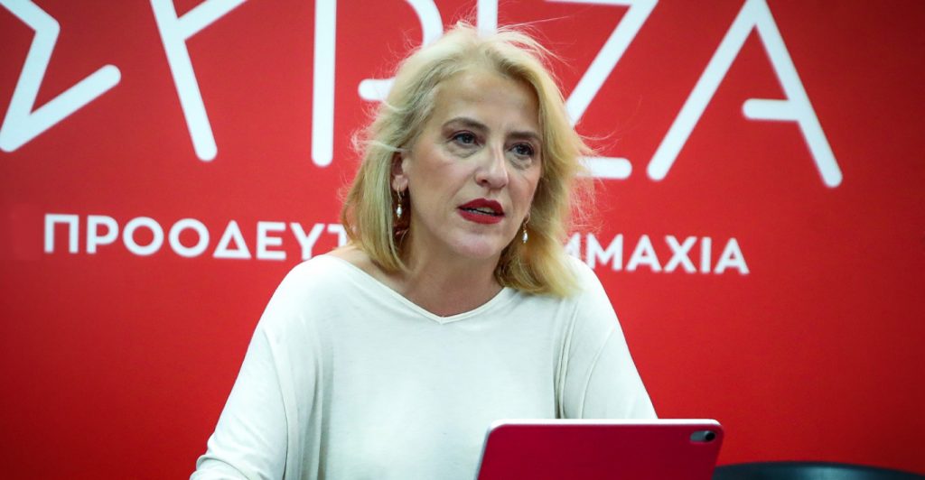 Η Δούρου διέγραψε την Κασιμάτη και ζητά από τη Γεροβασίλη να παραδώσει την έδρα, με 10 βουλευτές μένει ο ΣΥΡΙΖΑ