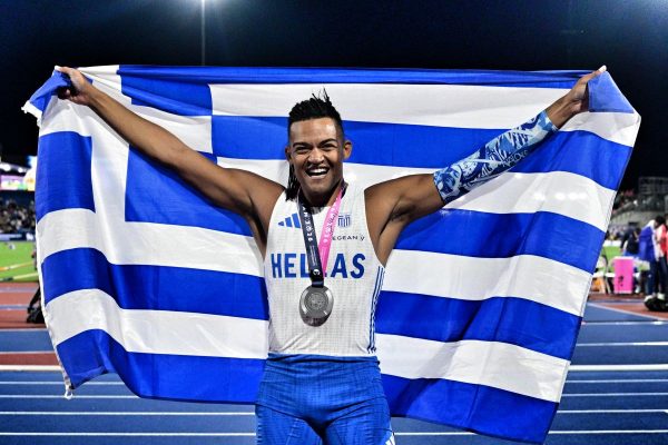 Ασημένιος ο Καραλής στο Ευρωπαϊκό του επί κοντώ, πάλεψε μέχρι το τέλος για το χρυσό κόντρα στον ανίκητο Ντουπλάντις - ΒΙΝΤΕΟ