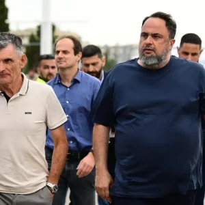 Η αινιγματική ανάρτηση του Ολυμπιακού πριν τη συνάντηση του Βαγγέλη Μαρινάκη με τον Χοσέ Λουίς Μεντιλίμπαρ