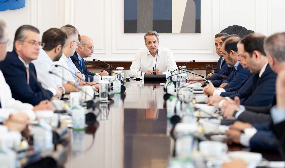Γιατί επισπεύδει ο πρωθυπουργός το Υπουργικό Συμβούλιο - Οι σημαντικές εκκρεμότητες που πρέπει να κλείσουν