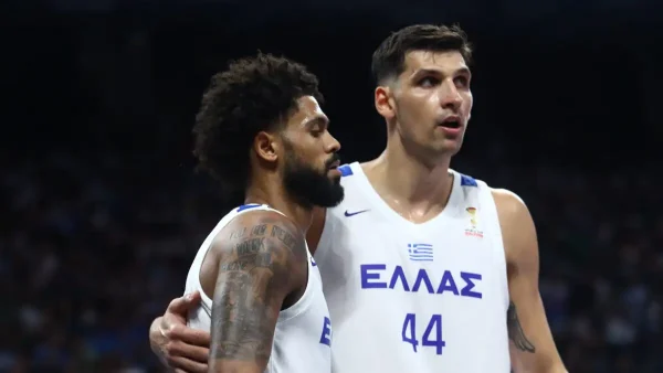 Ελλάδα – Ισπανία 108-106: Η Εθνική μπάσκετ πήρε στην παράταση το θρίλερ του T- Center και έμεινε ζωντανή για την πρόκριση στο Mundobasket