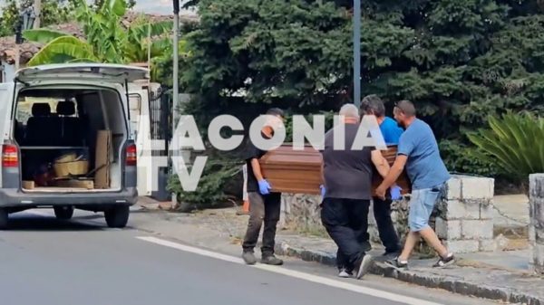 Ενώπιον του εισαγγελέα ο 55χρονος που έκρυβε τη σορό του 90χρονου πατέρα του σε καταψύκτη στον Μυστρά (ΒΙΝΤΕΟ)