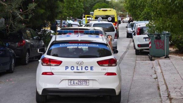 Θρίλερ στη Νέα Σμύρνη: Άνδρας έστησε καρτέρι σε 45χρονη έξω από το σπίτι της κόρης της, τη σκότωσε και μετά αυτοκτόνησε