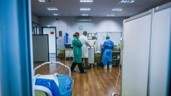Ιός Δυτικού Νείλου: «Καμπανάκι» από ΙΣΑ για την έξαρση στην Αττική – «Δεν αρκεί να κινητοποιούμαστε όταν εμφανιστούν τα κρούσματα»