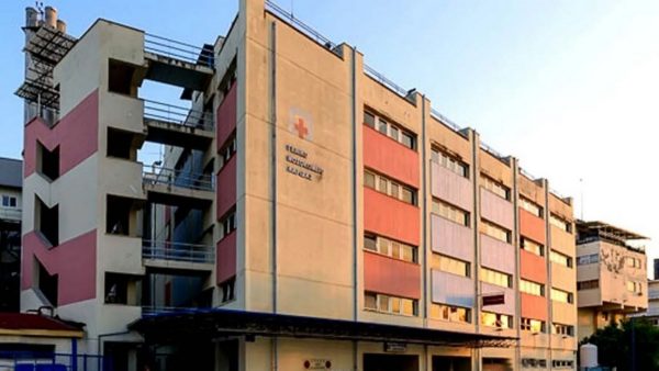 Νεαρή γυναίκα ακρωτηριάστηκε στα δάχτυλα του δεξιού της χεριού κατά τη διάρκεια αγροτικών εργασιών