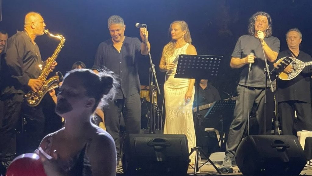 Το Ευχαριστώ του Θάνου Φυσέκη για την υπέροχη βραδιά με την Πανσέληνο στο Κάστρο Λαμίας