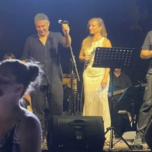 Το Ευχαριστώ του Θάνου Φυσέκη για την υπέροχη βραδιά με την Πανσέληνο στο Κάστρο Λαμίας