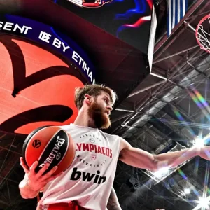 Τόμας Γουόκαπ: Η Euroleague ξεκίνησε πειθαρχική διαδικασία εναντίον της Dubai BC και ελέγχει και το συμβόλαιό του στον Ολυμπιακό