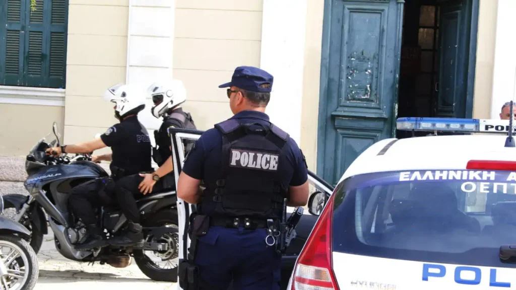 Ομολόγησαν οι 2 συλληφθέντες τη δολοφονία του ψυχολόγου στην Αργολίδα - Τον χτύπησαν στο κεφάλι και τον έκλεψαν