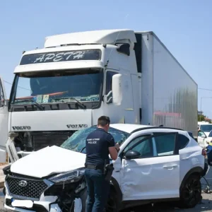Τροχαίο στη σήραγγα του Ακτίου: «Ήταν ένα τραγικό λάθος του οδηγού της νταλίκας», λέει ο δήμαρχος Πρέβεζας