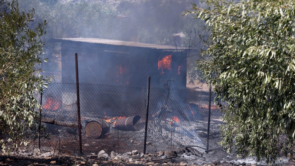 Ακόμη 13 κτίρια «κόκκινα» σε Βοιωτία και Φωκίδα μετά τους επανελέγχους