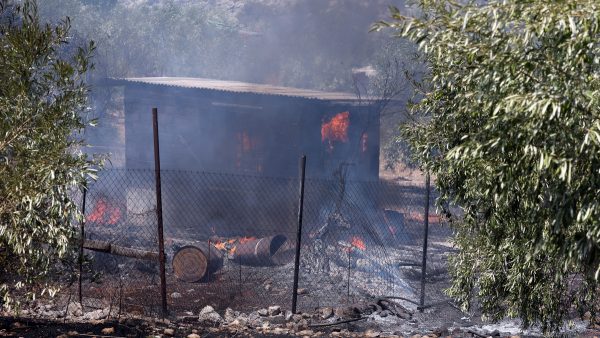 Ακόμη 13 κτίρια «κόκκινα» σε Βοιωτία και Φωκίδα μετά τους επανελέγχους