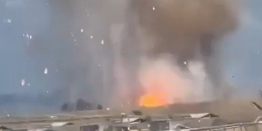 Tρομακτική έκρηξη σε εργοστάσιο πυρομαχικών σε προάστιο της Ρώμης -Πυροσβεστικές δυνάμεις στο σημείο