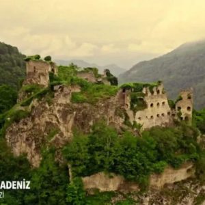 Η τουρκική τηλεόραση μετατρέπει τα ελληνικά μοναστήρια του Πόντου σε σκηνικά – Μετά τη Σουμελά, ο Περιστερεώτας