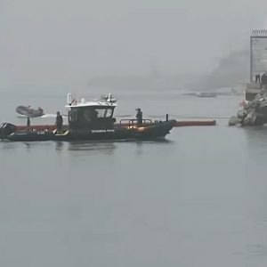 Με πλωτό φράγμα προσπαθεί η Ισπανία να ανακόψει τις ορδές μεταναστών στη Θέουτα, στους 67 οι νεκροί, βίντεο