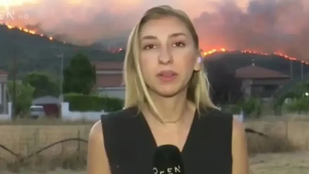 Στο πλευρό της ρεπόρτερ Μαρίας Σιαμπάνου οι πυροσβέστες: «Οι ανθρωποφάγοι του καναπέ ας δείξουν αυτοσυγκράτηση»