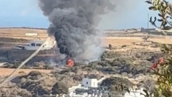 Συντριβή ελικοπτέρου με τρεις νεκρούς στη Σίφνο: Τι εξετάζουν οι Αρχές – Το βίντεο ντοκουμέντο και τα μοιραία τελευταία δευτερόλεπτα
