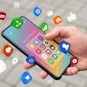 Μαρινάκης: Όριο ηλικίας 15 ετών στα Social Media από το 2027 - «Στις πλατφόρμες η ευθύνη»