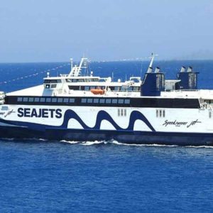 Οι ισχυροί άνεμοι δεν επέτρεψαν στο πλοίο της γραμμής να δέσει σε λιμάνια των Β. Σποράδων