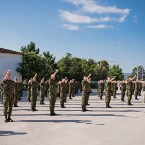 Στρατιωτική θητεία 9 μηνών για όσους επιλέξουν να καταταγούν χωρίς αναβολή