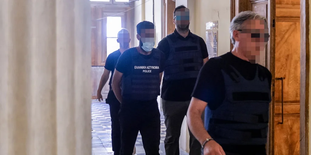 Σήμερα αποφασίζουν οι δικαστές αν θα προφυλακιστεί ο 41χρονος για την υπόθεση δολοφονίας της διασώστριας στη Σύρο