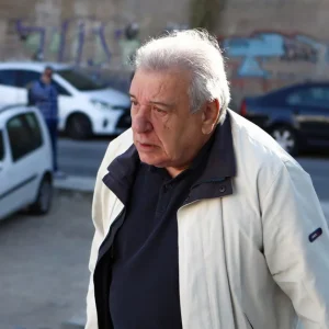 Πυρκαγιά στο Πόρτο Γερμενό: «Έχυσα αίμα για να το φτιάξω και καταστράφηκε» λέει ο Τάσος Χαλκιάς για το σπίτι του που κάηκε