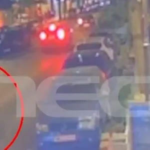 Θεσσαλονίκη: Βίντεο – ντοκουμέντο από άγρια καταδίωξη μοτοσικλετιστή που παραβίασε τον «μισό» ΚΟΚ