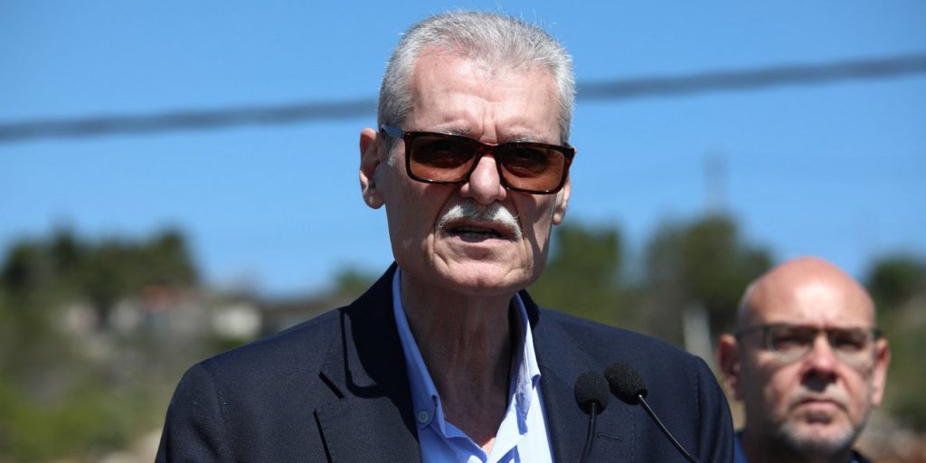 Τουρνάς για τις φωτιές: Δύσκολες συνθήκες λόγω θυελλωδών ανέμων, ο μηχανισμός έφτασε στα όριά του