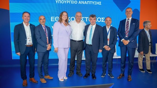 Πανεπιστήμιο Θεσσαλίας: Από το εργαστήριο στο χωράφι - Το AGRILABS παρουσιάστηκε στη 90ή ΔΕΘ