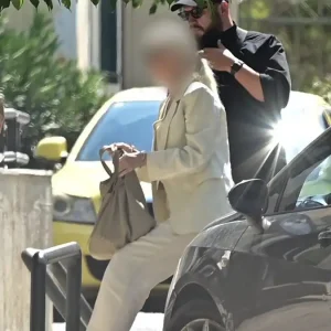Γιώργος Μαζωνάκης: «Μυστήριο» με την παράνομη χορήγηση μέθης πριν την πλασμαφαίρεση – Το μήνυμα που «έκαψε» την γιατρό