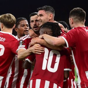Ολυμπιακός – Γιαγκελόνια 2-1: Επική ανατροπή με «κανονιά» Γιάρεμτσουκ στην πρεμιέρα του Europa League