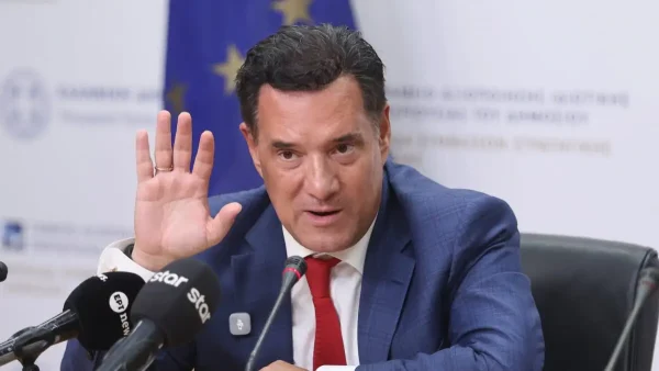 Άδωνις Γεωργιάδης: Ψευδές και συκοφαντικό το δημοσίευμα που με συνδέει με ιδιωτική κλινική, δεν κάνουν πλασμαφαιρέσεις