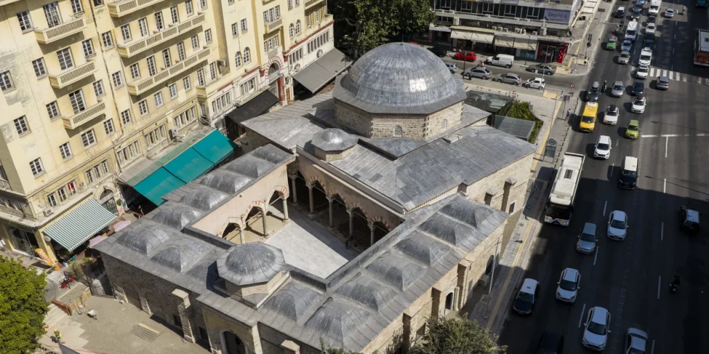 Αποδίδεται το Αλκαζάρ στην πόλη - Μενδώνη: Δύο γενιές Θεσσαλονικέων δεν είχαν δει το μνημείο χωρίς σκαλωσιές (ΦΩΤΟ)