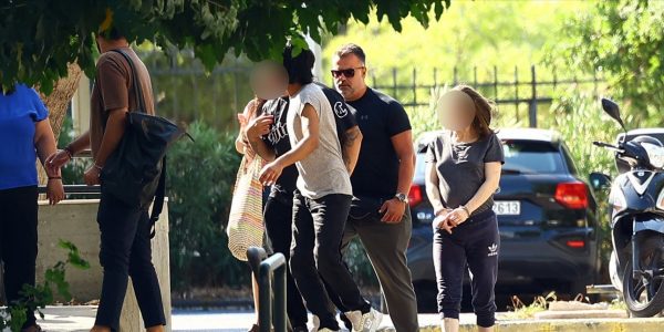 Στον ανακριτή ο 43χρονος, η Γερμανίδα και ο Αφγανός από το διαμέρισμα της Κυψέλης -Ανατριχίλα οι ισχυρισμοί τους για το βρέφος