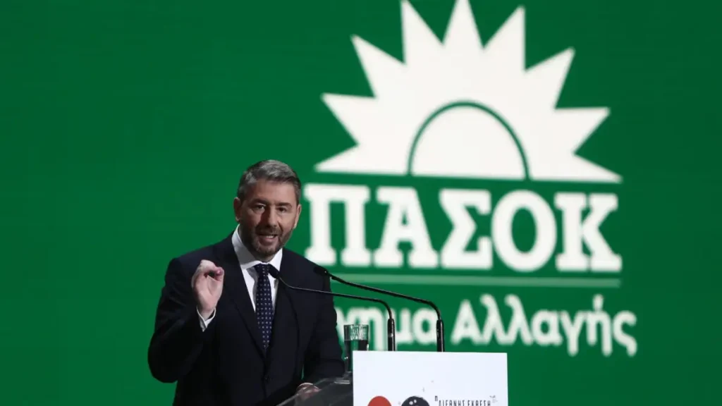 Νίκος Ανδρουλάκης στη ΔΕΘ: Δέσμευση για 7 νομοθετικές παρεμβάσεις στους πρώτους 6 μήνες διακυβέρνησης του ΠΑΣΟΚ