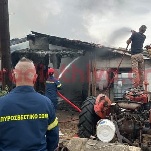 Θήβα: Πυκνοί καπνοί από πυρκαγιά σε αποθήκη κοντά στο Νοσοκομείο