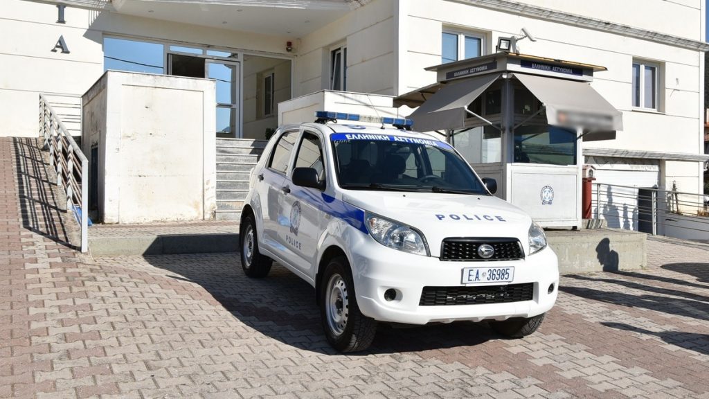 Φωκίδα: Έστησαν απάτη με δήθεν επίδομα και άρπαξαν 4.000€ και κοσμήματα από 79χρονη (ΦΩΤΟ)