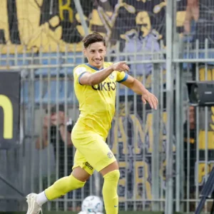Αστέρας Τρίπολης – ΑΕΚ 1-1: Νέα εκτός έδρας απώλεια για την Ένωση, σπουδαίο αποτέλεσμα για τους Αρκάδες στη Super League