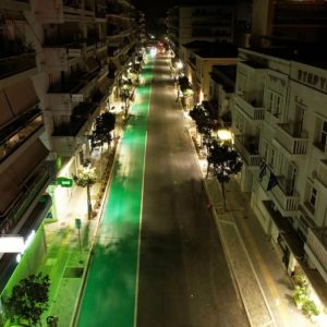 Αλλάζει πρόσωπο μια από τις μεγαλύτερες πόλεις της Κεντρικής Ελλάδας - Γιατί βάφονται πράσινοι οι δρόμοι