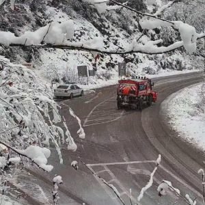 Περιφέρεια Στερεάς: Χρηματοδότηση για να παραμείνουν ασφαλείς και ανοιχτοί οι δρόμοι της Βοιωτίας τον χειμώνα