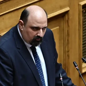 Στο ειδικό δικαστήριο ο Χρήστος Τριαντόπουλος για παράβαση καθήκοντος στην υπόθεση των Τεμπών