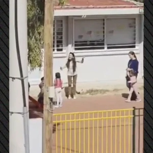 Δεν αλλάζει σχολείο η νηπιαγωγός στα Άνω Λιόσια μέχρι να ολοκληρωθεί η ΕΔΕ - Εισαγγελική έρευνα για τον ξυλοδαρμό της