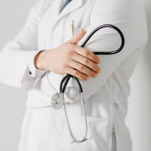 ΙΣΑ: Ζητά την ενίσχυση των ελέγχων στον χώρο της υγείας, θέσπιση αυστηρότερου θεσμικού πλαισίου για τις υπηρεσίες μακροζωίας
